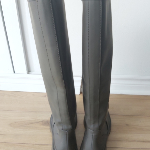 Zara rubberised boots - Picture 5 of 9